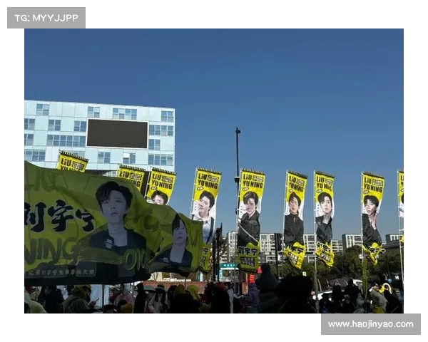网球赛事激情四溢 球迷应援如何点燃赛场氛围与运动员斗志 网球赛事激情四溢 球迷应援如何点燃赛场氛围与运动员斗志